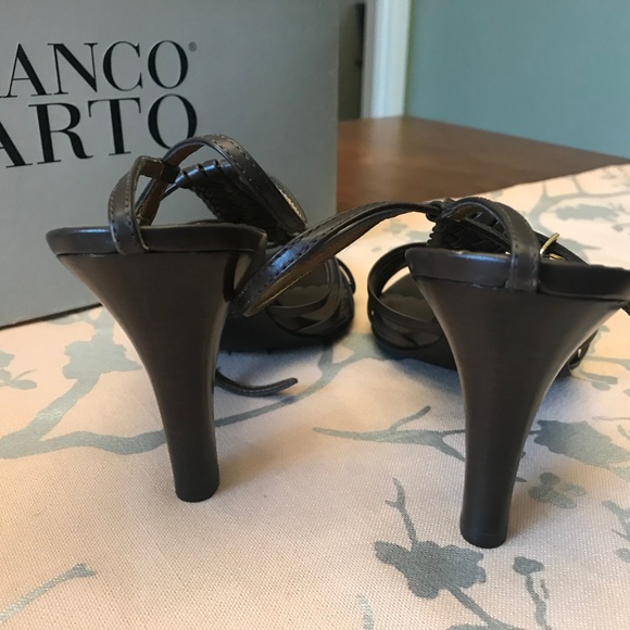 Franco Sarto sandals ( Dark Brown) - Picture 6 of 8